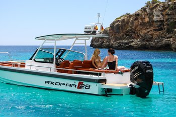 mallorca private yacht charter