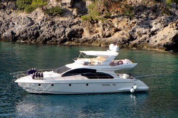 yacht charter mallorca puerto portals